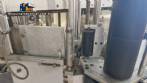 Etiquetadora autom�tica de doble cabezal para botellas planas Bauch Campos