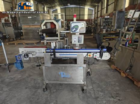 Etiquetadora autom�tica autoadhesiva para botellas cil�ndricas