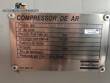 Compresor de aire de tornillo Atlas Copco GA 22 FF de 30 hp con secador de aire integrado.