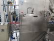 L�nea para llenado de salmuera, inserci�n manual de producto y taponado autom�tico