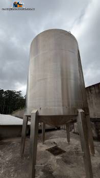 Tanque de almacenamiento de acero inoxidable Recinox de 25.000 litros