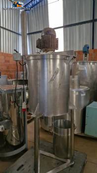 Tanque de mezcla de acero inoxidable para agitaci�n de emulsificaci�n.