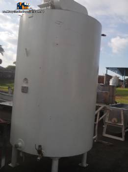 Tanque de acero al carbono de 3500 litros marca de Apema