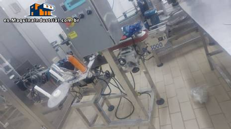 Etiquetadora autom�tica para tarros cil�ndricos Maqmundi