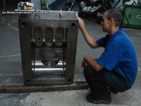 Moldes de inyecci�n de pl�stico