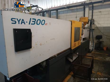 M�quina de moldeo por inyecci�n de pl�stico Sinitron de 130 toneladas