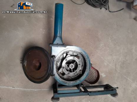 Molino de martillos de acero al carbono Vieira 5 HP MCS 280