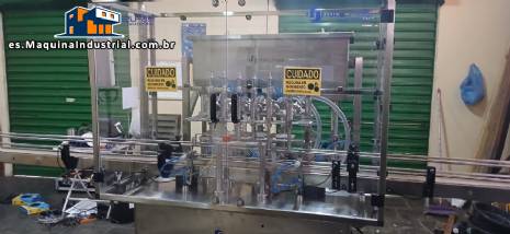 Llenadora lineal con sistema de llenado de 6 pistones