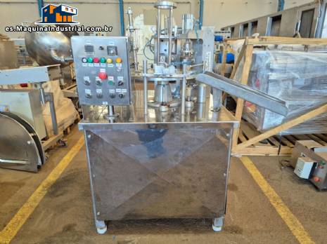 Llenadora semiautom�tica para tarros con tapa de aluminio NTI