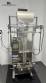 M�quina de envasado neum�tico vertical con b�scula y codificador de fecha Cetro