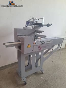 M�quina de envasado flow pack Cassan M�quinas 2024, hasta 120 paquetes/min.