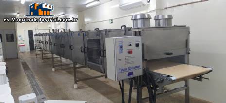 T�nel de enfriamiento de chocolate JAF Inox de 14 metros