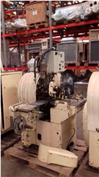 Embrulhadeira goma (p447), no est� incluida en el disco.