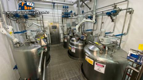 Planta de fabricaci�n de jarabe de bebidas a escala multinacional con equipos importados de alto est�ndar y una l�nea de producci�n de acero inoxidable 316