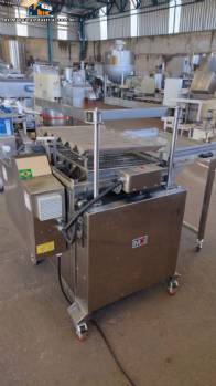 Freidora de acero inoxidable para rosquillas dulces y sueños MCI 60 kg/hora Freidora de acero inoxidable para rosquillas dulces y sueños MCI 60 kg/hora